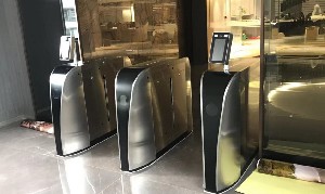 東莞金城大廈人臉識別系統+豪華翼閘